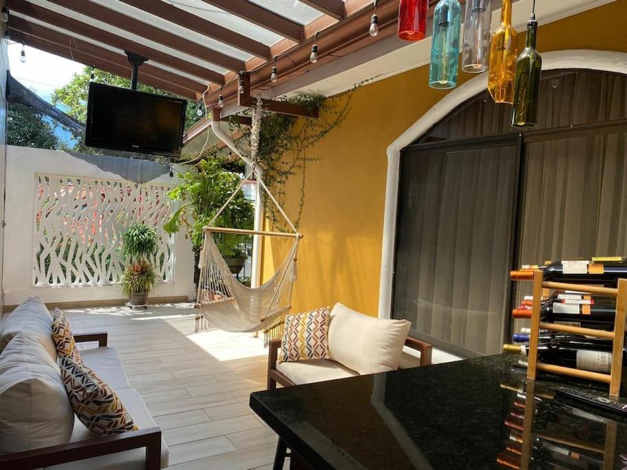 Airport Sjo Residence - Edward & Familia Inn Rio Segundo Bagian luar foto