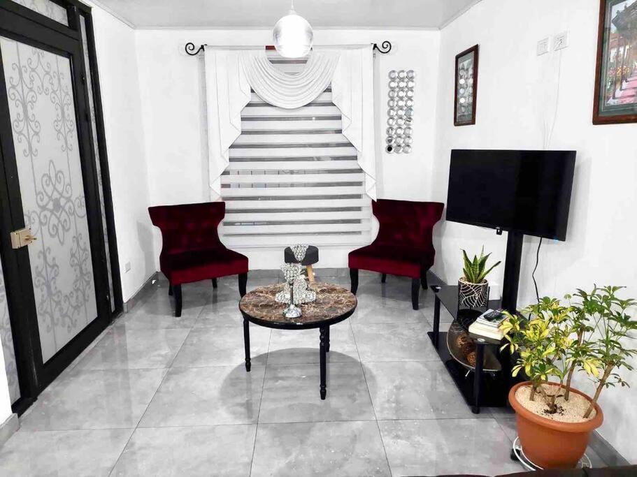 Airport Sjo Residence - Edward & Familia Inn Rio Segundo Bagian luar foto