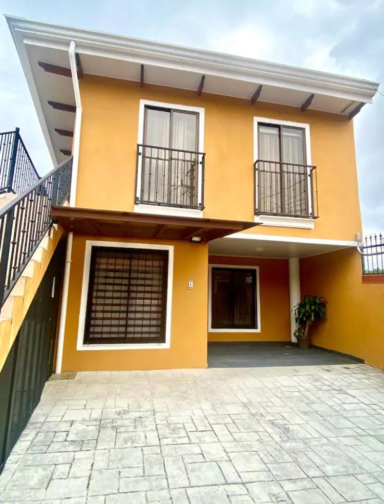 Airport Sjo Residence - Edward & Familia Inn Rio Segundo Bagian luar foto
