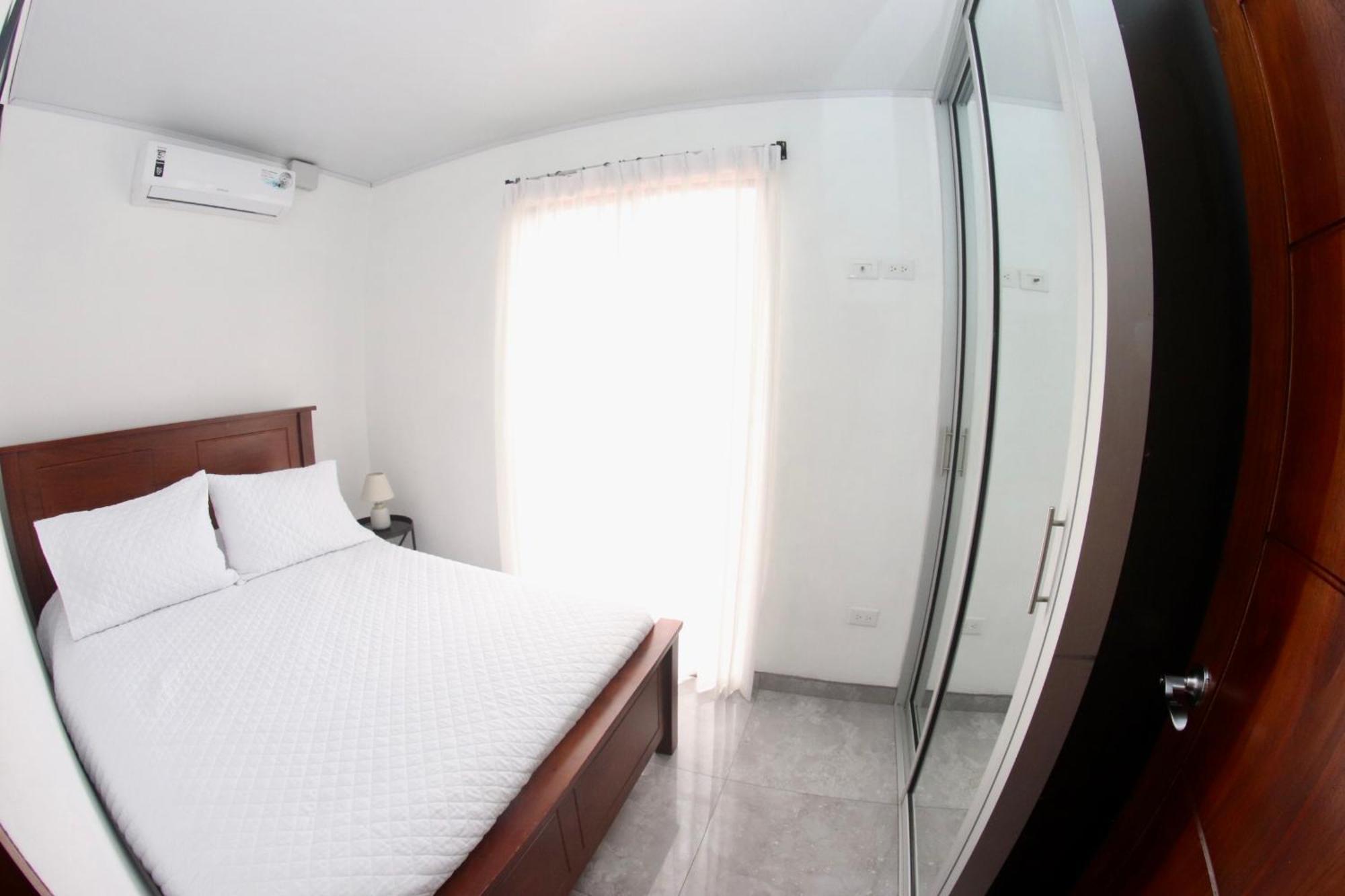 Airport Sjo Residence - Edward & Familia Inn Rio Segundo Bagian luar foto